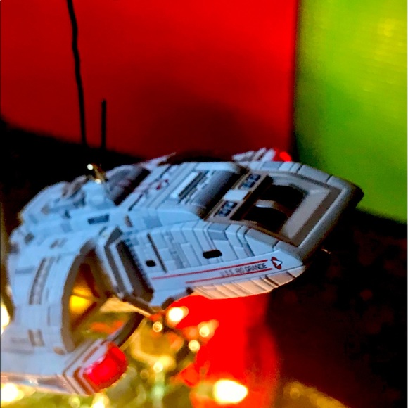 Set of 12 Vintage Hallmark Collectible StarTrek Ornaments - Picture 16 of 17